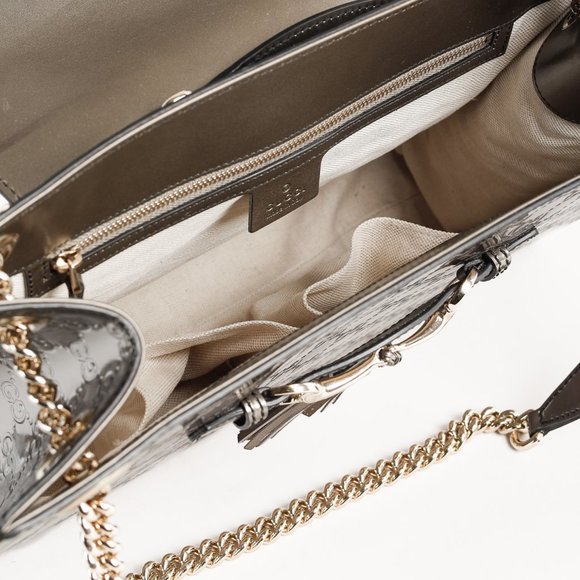 Gucci Shine Guccissima Large Emily Chain Shoulder Bag in Metallic Leather - Picture 9 of 11